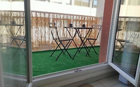 Joli Studio * Terrasse * Parking